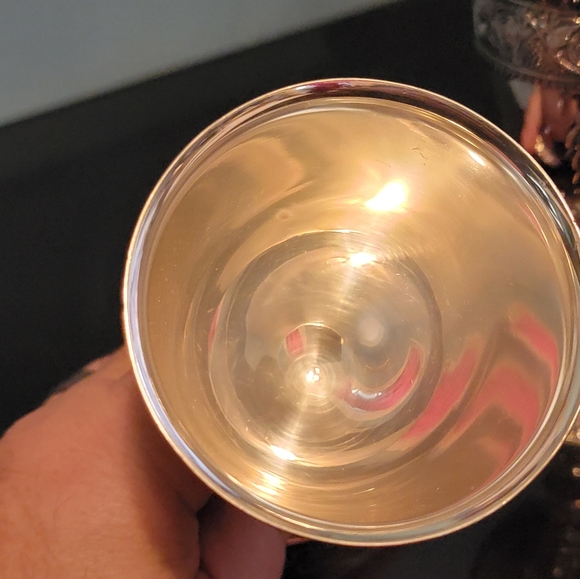 Vtg. Cornell Silver Plate Goblet Glasses w/ Ornate Coat Of Arms - Picture 4 of 5